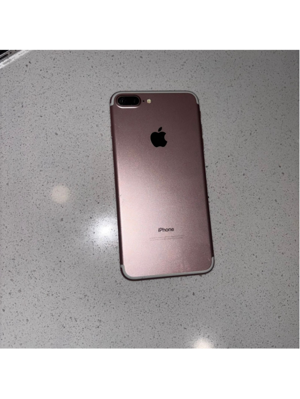 Apple iPhone 7 Plus Rose Gold A1784 Untested Cracked As Is Parts Repair #C151b - Picture 3 of 10